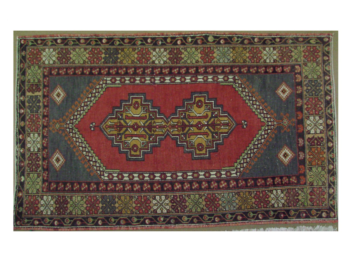 4x6 Vintage Hand Knotted Wool Area Rug - MR021405