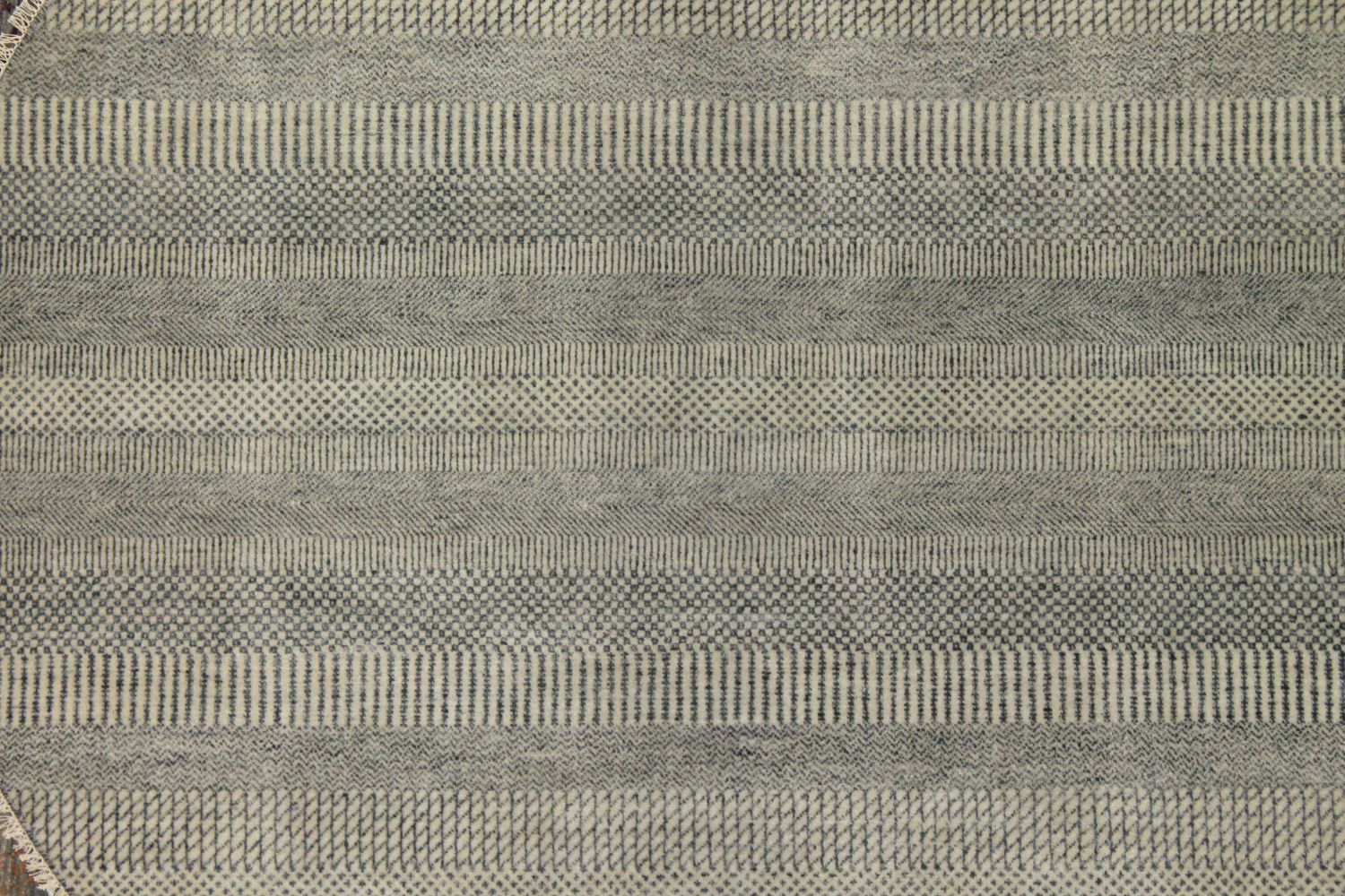 6 ft. - 7 ft. Round & Square Casual Hand Knotted Wool & Viscose Area Rug - MR022960