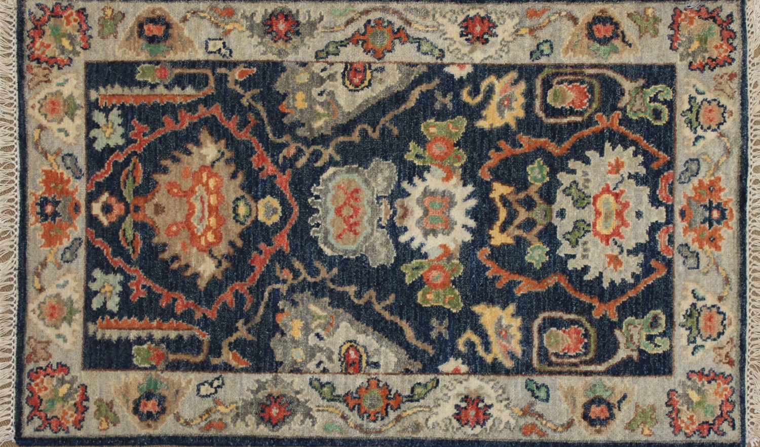 2X3 Traditional Hand Knotted Wool Area Rug - MR025024