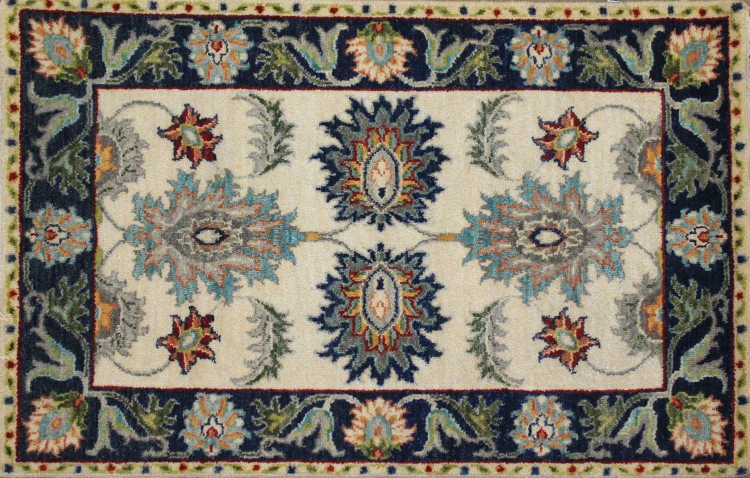 2X3 Traditional Hand Knotted Wool Area Rug - MR025256