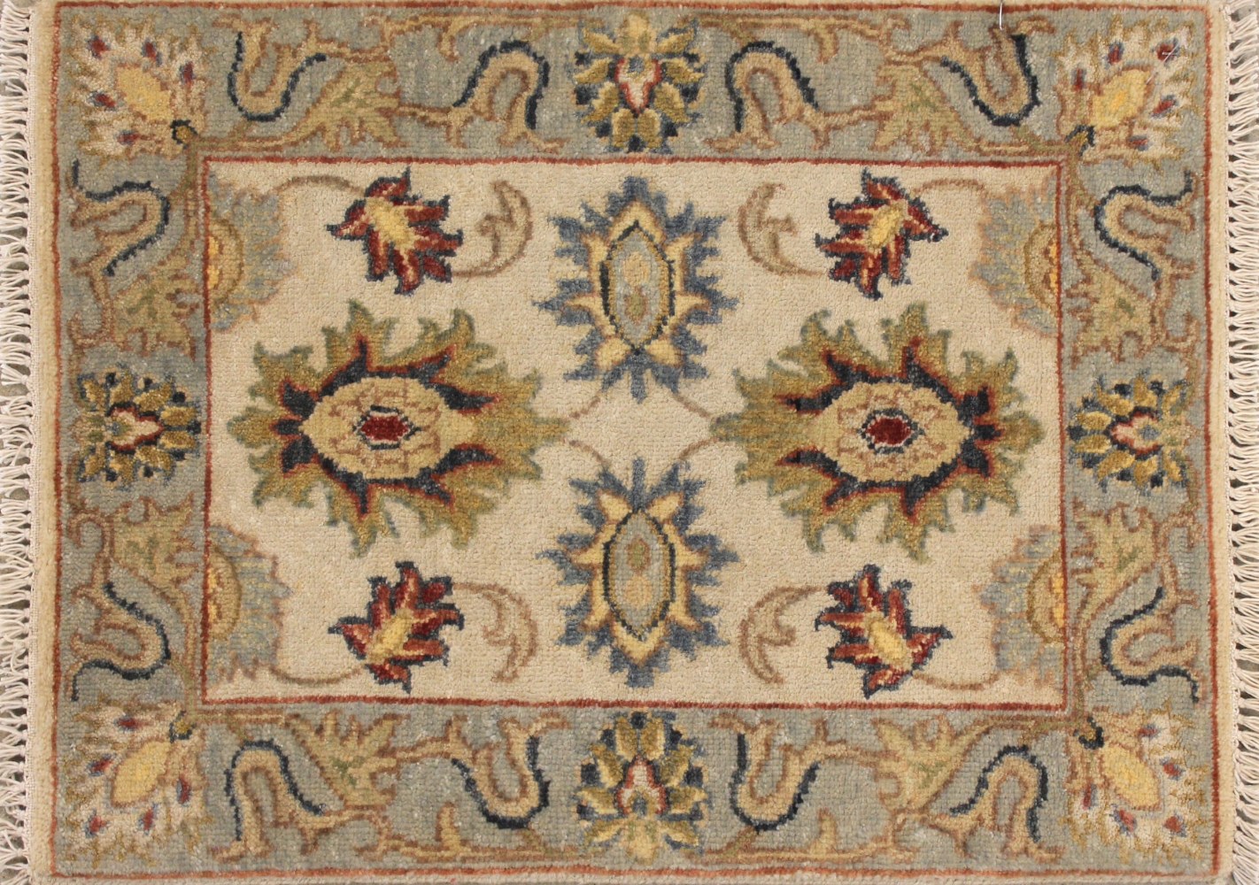 1.6X2 & Smaller Traditional Hand Knotted Wool Area Rug - MR027969