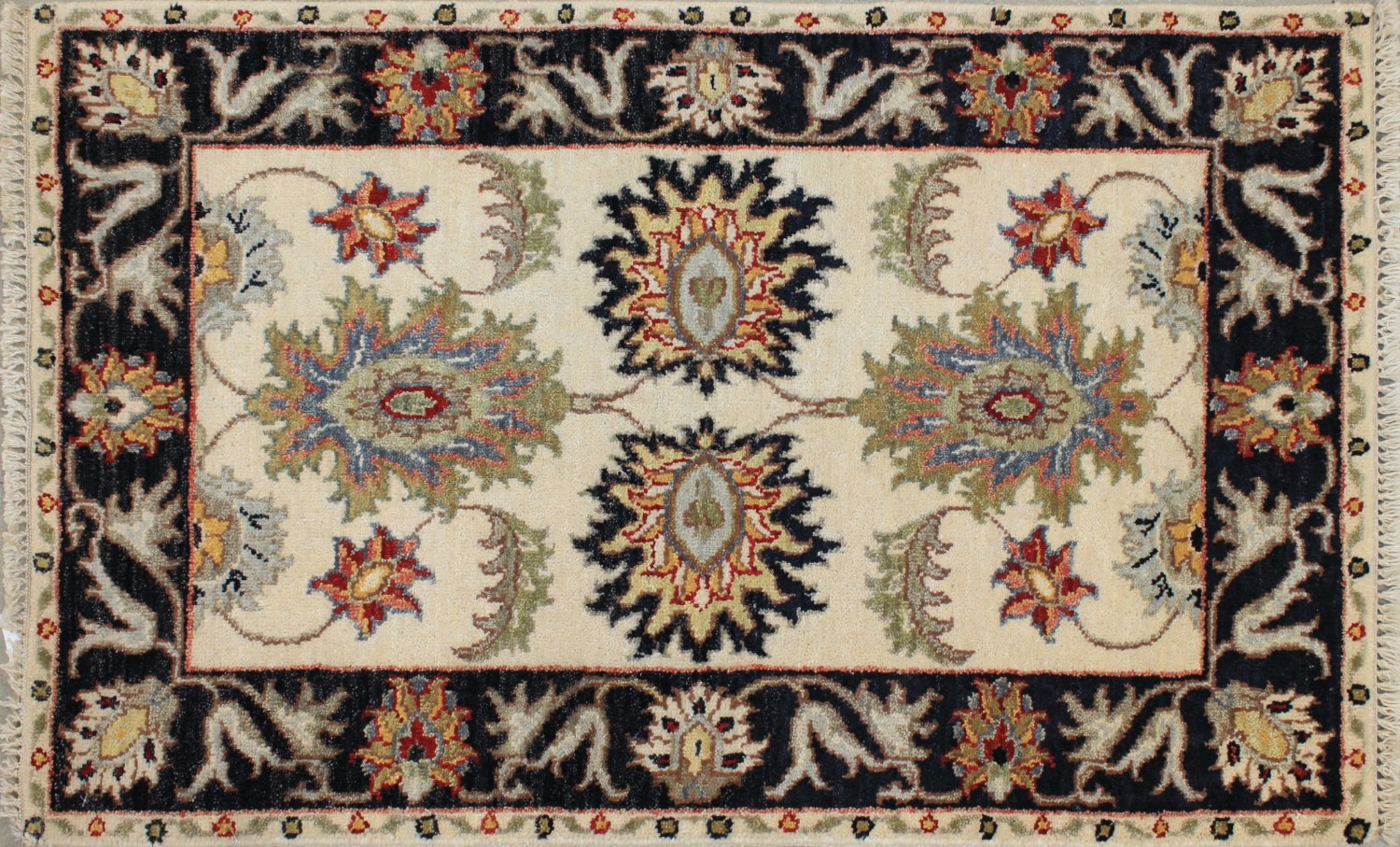 2X3 Traditional Hand Knotted Wool Area Rug - MR028226