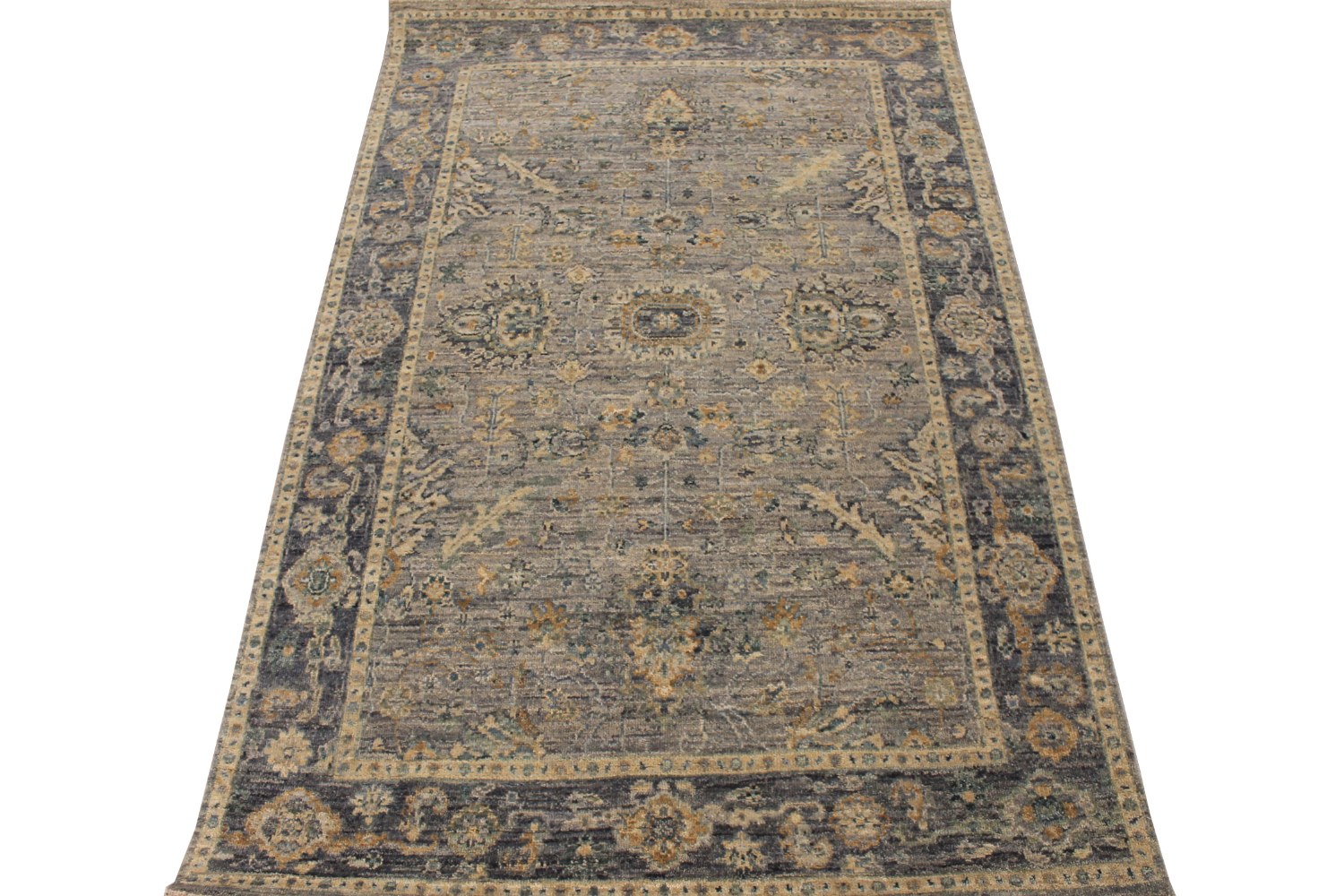 4x6 Traditional Hand Knotted Wool Area Rug - MR028608