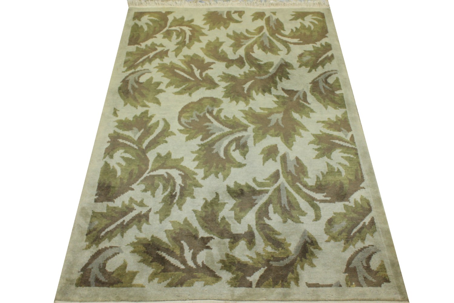 4x6 Traditional Hand Knotted Wool Area Rug - MR0286
