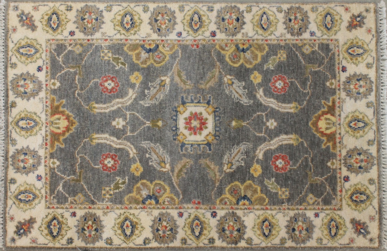2X3 Traditional Hand Knotted Wool Area Rug - MR028742