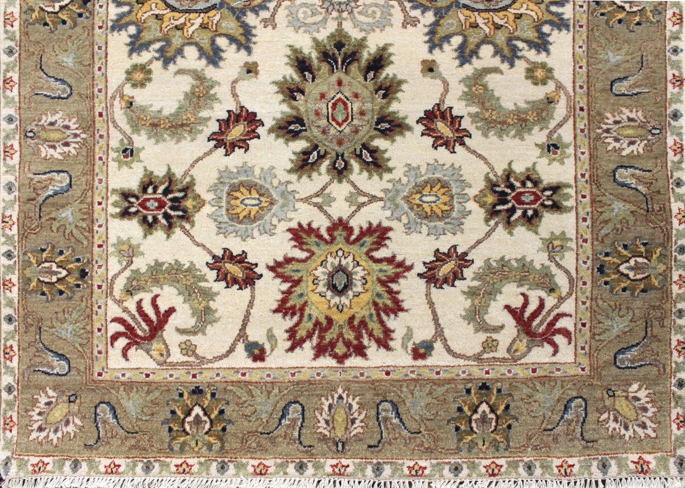 4x6 Traditional Hand Knotted Wool Area Rug - MR028969