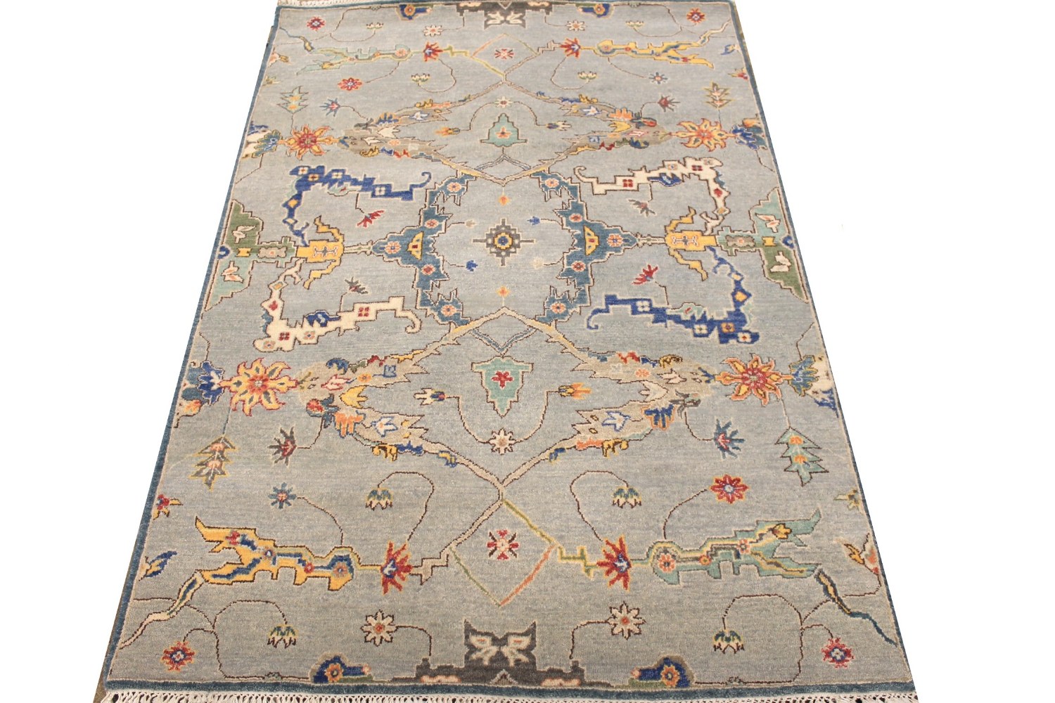 4x6 Traditional Hand Knotted Wool Area Rug - MR028971