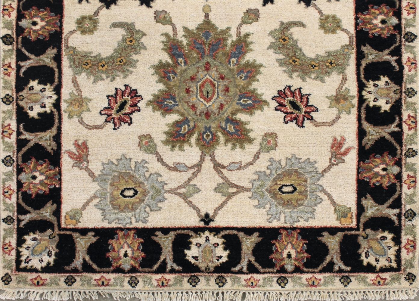 3x5 Traditional Hand Knotted Wool Area Rug - MR029328