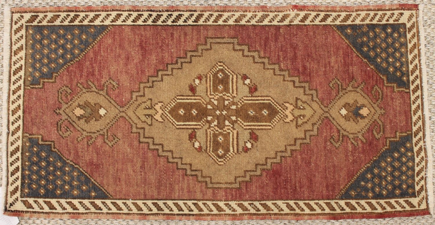 2X3 Anatolia Hand Knotted Wool Area Rug - MR030341