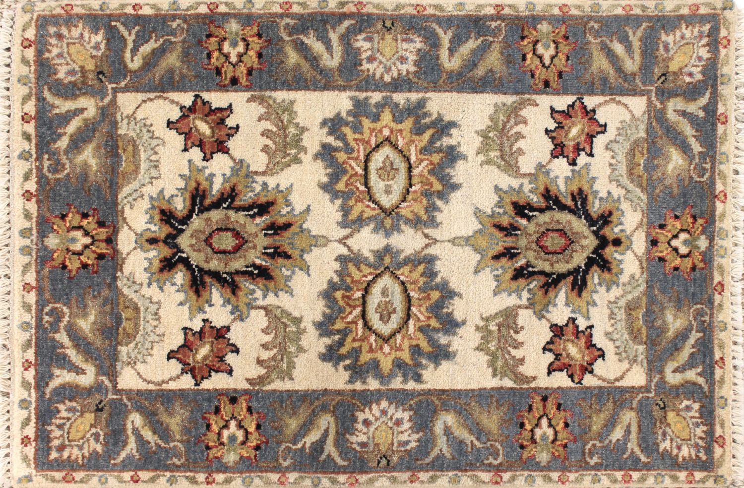 2X3 Traditional Hand Knotted Wool Area Rug - MR030704