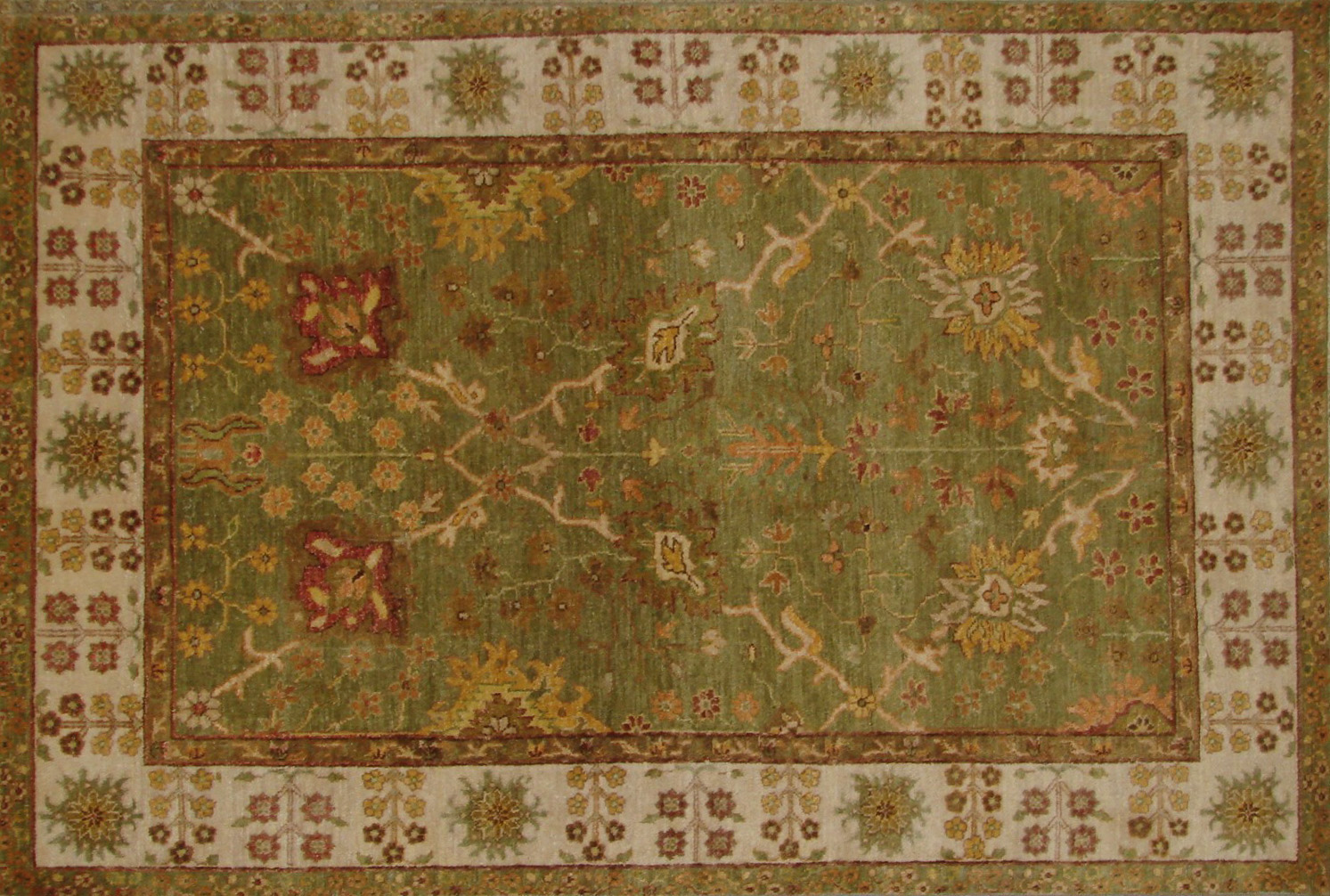 4x6 Traditional Hand Knotted Wool Area Rug - MR21130
